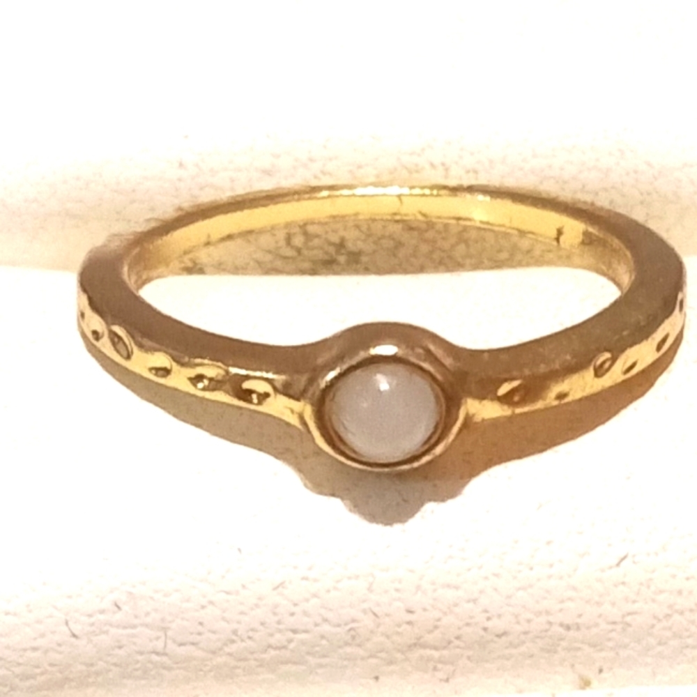 New 14KGP White Opal Ring